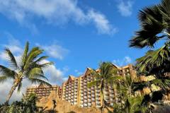Blick auf Pool und Hotel in Disney's Aulani Blick auf Pool und Hotel in Disney's Aulani