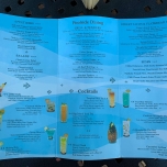 Pool Menü mit Cocktails