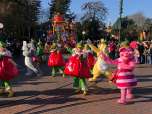 Winnie Pooh & seine Freunde sind bei der Parade dabei