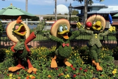 Die drei Caballeros als Buchsbaumfiguren