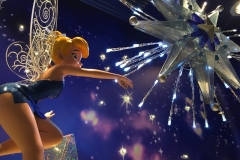Tinkerbell im blauen Kleid