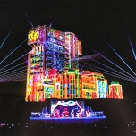 Goofy´s Incredible Christmas Projektionen am Tower
