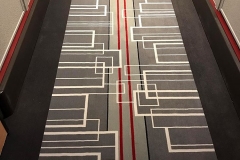 Detailansicht des Fußbodendesigns in den Fluren des Hotels New York