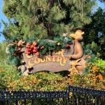 Critter Country Schild