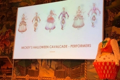 Entwürfe für Kostüme der Tänzer bei Mickey's Halloween Cavalcade
