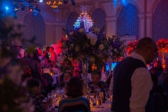Galadinner mit festlichem Tischschmuck