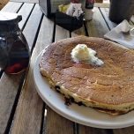 Blaubeer Pancake mit schmelzender Butter