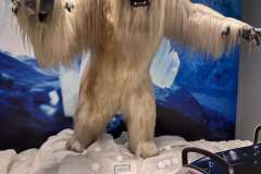 Alter Yeti-Animatronic aus dem Matterhorn in Disneyland Anaheim