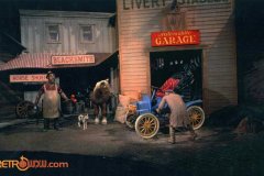Modell „Pferd gegen Auto“ in World of Motion