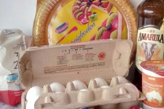 Zebra Domes Zutaten: Eier, Zucker, Amarula, Sahne und ein Tortenboden
