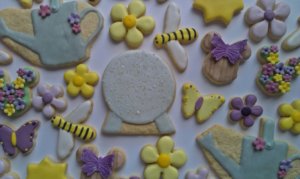 Kekse zum Flower & Garden Festival: Spaceship Earth, Bienen, Schmetterlinge und Blümchen