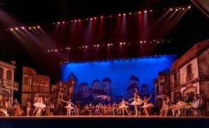 Eine Ballett-Inszenierung im Theater