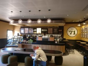 Starbucks im Hotel Santa Fe Starbucks im Hotel Santa Fe