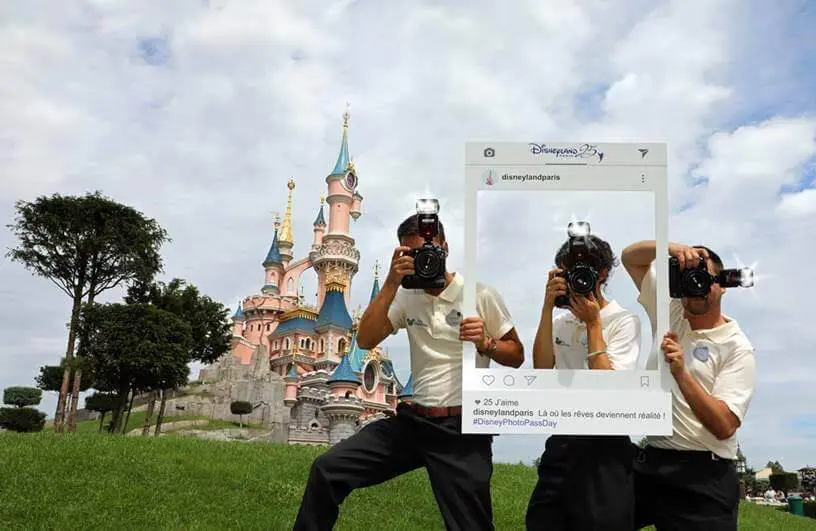 Photopass Photospass Fotografen vor Dornröschenschloss