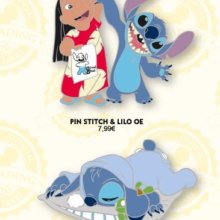 Eine Werbegrafik zeigt zwei Pins zum beliebten Disneyfilm Lilo und Stitch