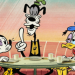 Cartoon Mickey, Donald und Goofy sitzen mit Verletzungen am Tisch