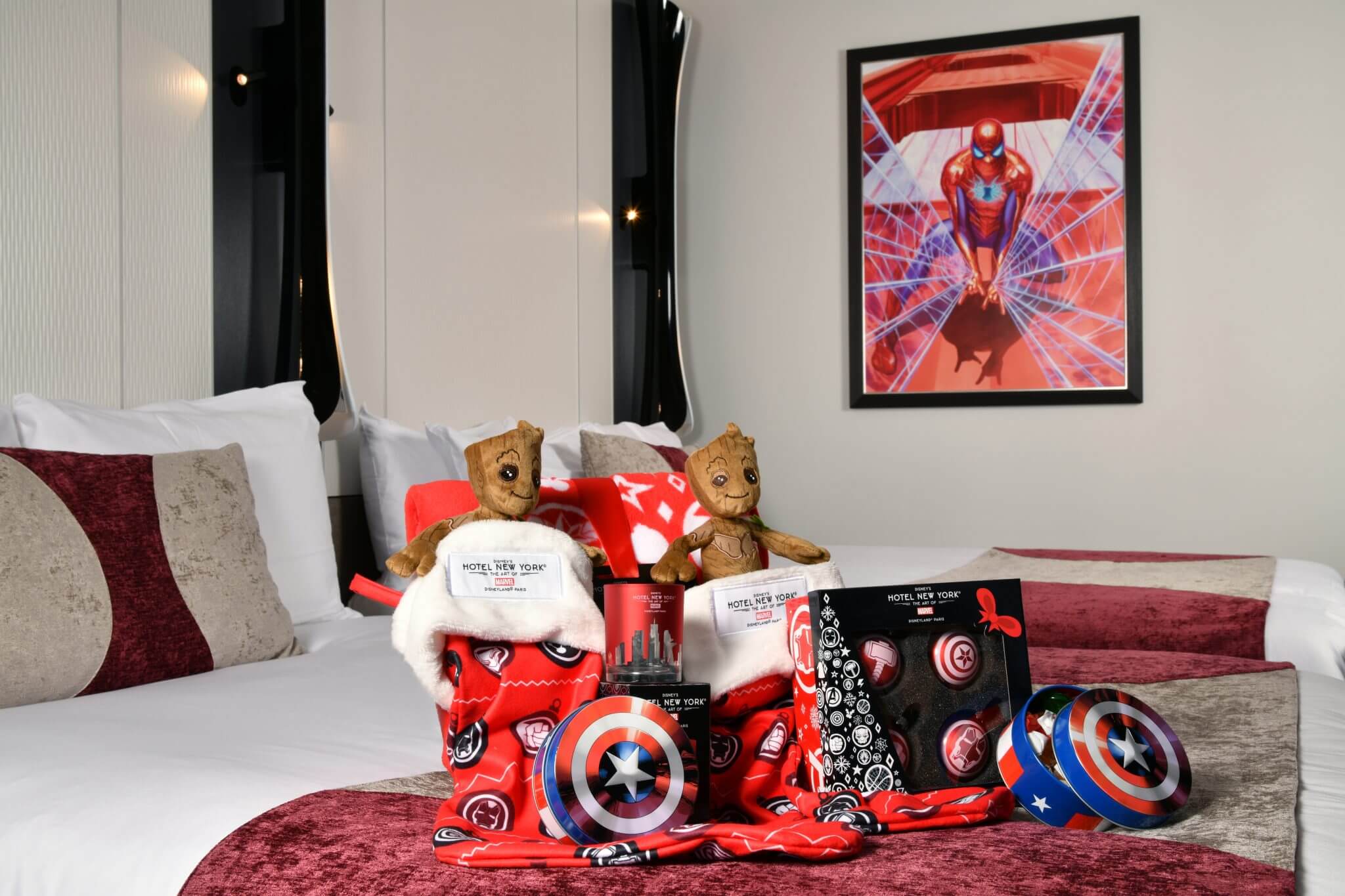 Geschenke-Überraschung im Hotel New York - The Art of Marvel