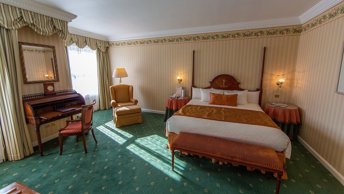 Castle Club Und Suiten Im Disneyland Hotel Luxus Im