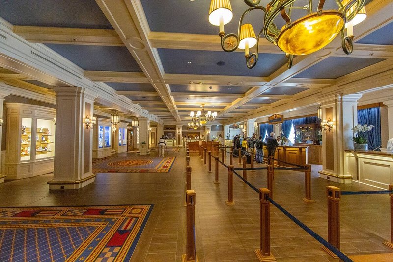 Disney's Newport Bay Club Hotel with maritime ambience in Disneyland