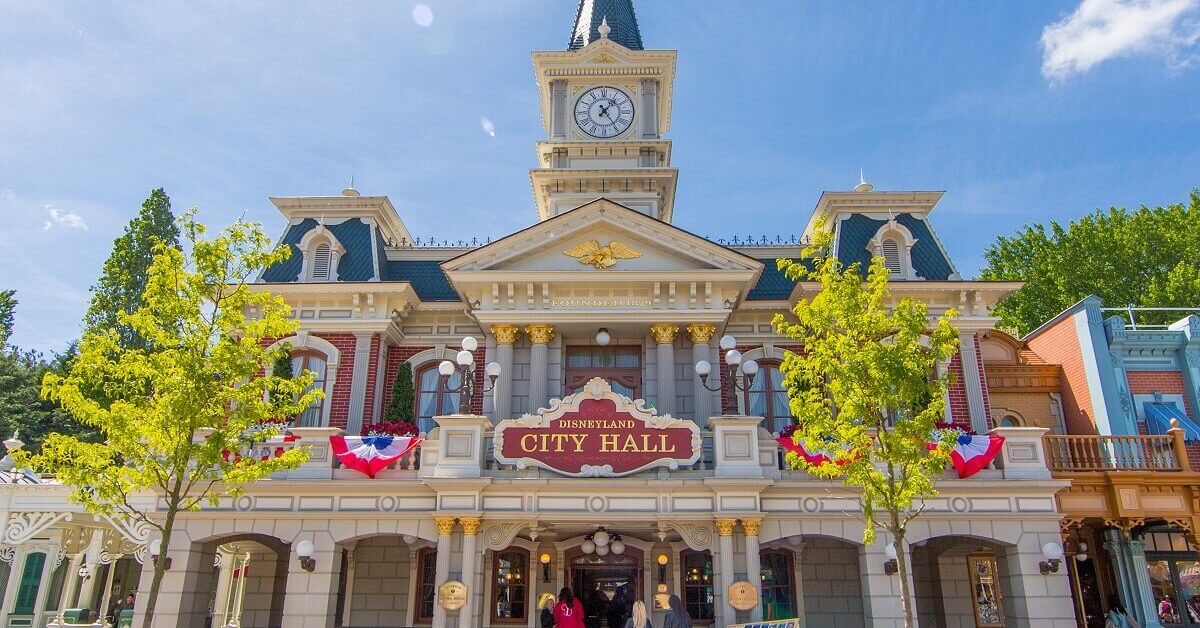 Die City Hall, Rathaus der Main Street, in der Frontansicht