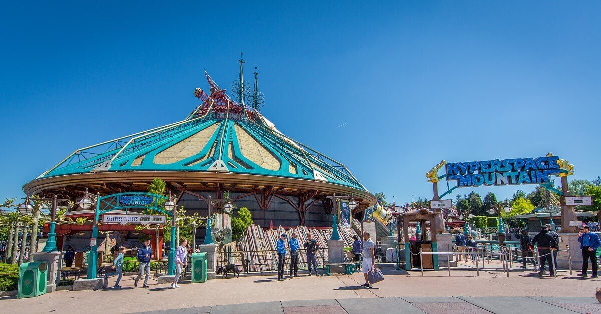 Totale von Star Wars Hyperspace Mountain, Frontansicht