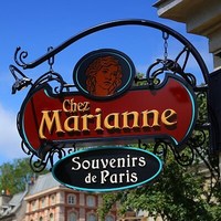 Shop Chez Marianne Souvenirs de Paris