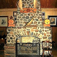La Grange im Billy Bob's Country and Western Saloon