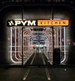 Pym Kitchen bei Nacht